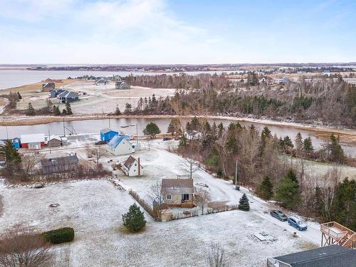 25 Riverside Drive, North Rustico, PE 