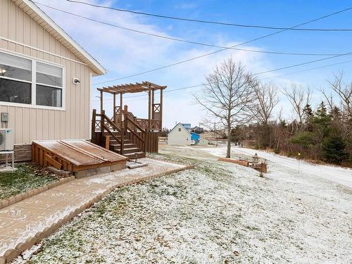 25 Riverside Drive, North Rustico, PE 