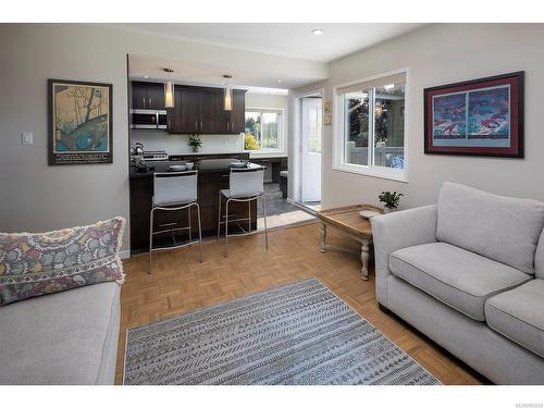 2652 Killarney Rd, Saanich, BC 