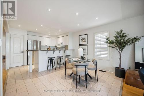 471 Silken Laumann Drive, Newmarket, ON - Indoor Photo Showing Dining Room