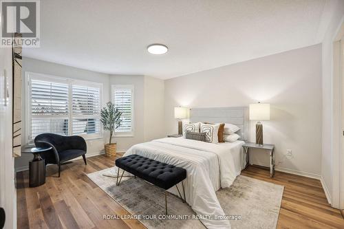 471 Silken Laumann Drive, Newmarket, ON - Indoor Photo Showing Bedroom