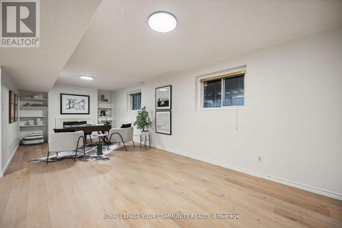 471 Silken Laumann Drive, Newmarket, ON - Indoor Photo Showing Other Room