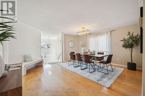 471 Silken Laumann Drive, Newmarket, ON - Indoor Photo Showing Dining Room