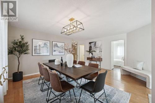 471 Silken Laumann Drive, Newmarket, ON - Indoor Photo Showing Dining Room