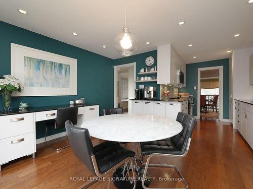 54 Stillwater Cres, Toronto, ON - Indoor Photo Showing Dining Room