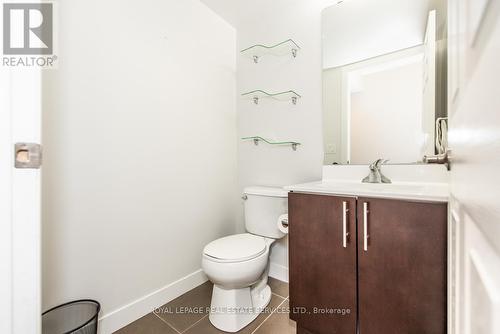 2301 - 155 Legion Road N, Toronto, ON - Indoor Photo Showing Bathroom