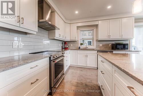 303 - 249 Grey Silo Road, Waterloo, ON - Indoor Photo Showing Kitchen With Upgraded Kitchen