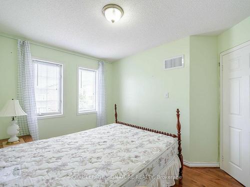 7 Via Cassia Dr, Toronto, ON - Indoor Photo Showing Bedroom