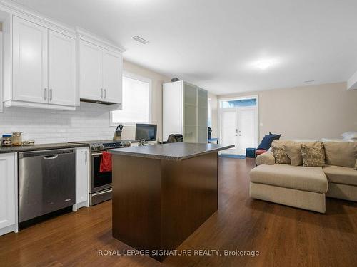 22 Harding Ave, Toronto, ON - Indoor Photo Showing Kitchen