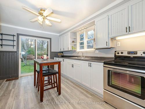 20 Amanda St, Orangeville, ON - Indoor Photo Showing Kitchen