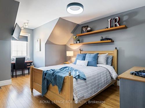 513442 2Nd Line, Amaranth, ON - Indoor Photo Showing Bedroom