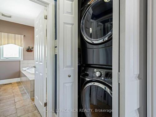 513442 2Nd Line, Amaranth, ON - Indoor Photo Showing Laundry Room