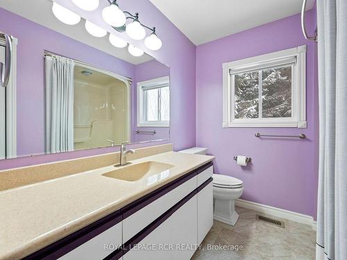 556252 Mulmur Melancthon Town Line, Melancthon, ON - Indoor Photo Showing Bathroom