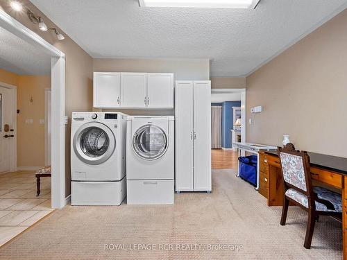 556252 Mulmur Melancthon Town Line, Melancthon, ON - Indoor Photo Showing Laundry Room