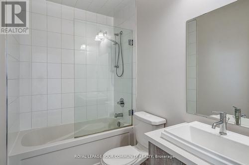 3870 Major Mackenzie Drive, Vaughan, ON - Indoor Photo Showing Bathroom