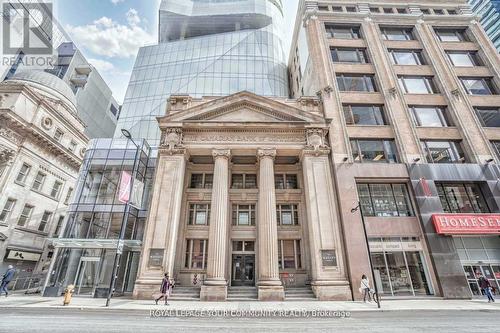 3007 - 197 Yonge Street, Toronto, ON -  With Facade