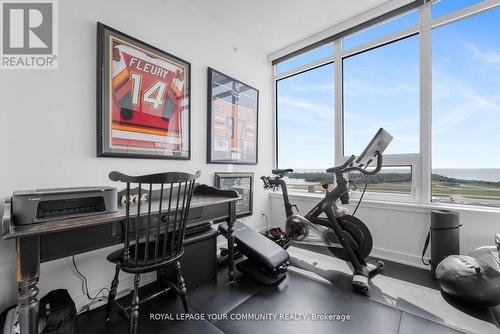 3615 - 17 Bathurst Street, Toronto, ON - Indoor Photo Showing Gym Room