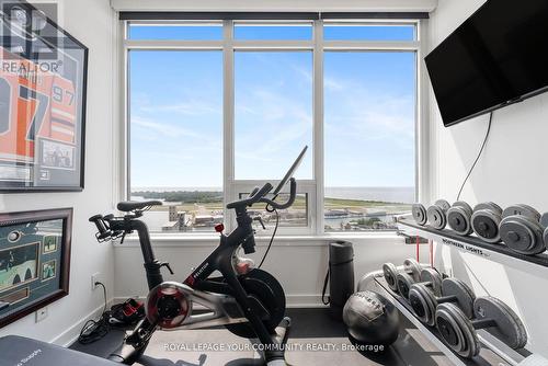 3615 - 17 Bathurst Street, Toronto, ON - Indoor Photo Showing Gym Room