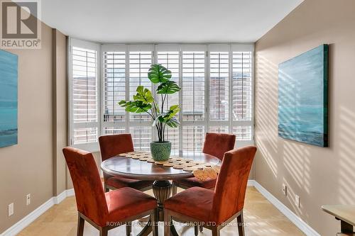 402 - 1 Aberfoyle Crescent Street, Toronto, ON - Indoor Photo Showing Dining Room