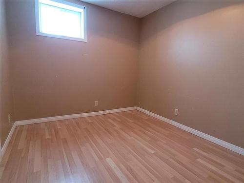 104 1 Street, Oakville, MB - Indoor Photo Showing Other Room