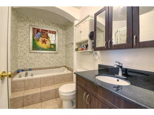 Salle de bains - 9660 Rue Riverin, Brossard, QC - Indoor Photo Showing Bathroom