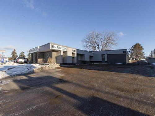 860 Red River Road, Thunder Bay, ON 