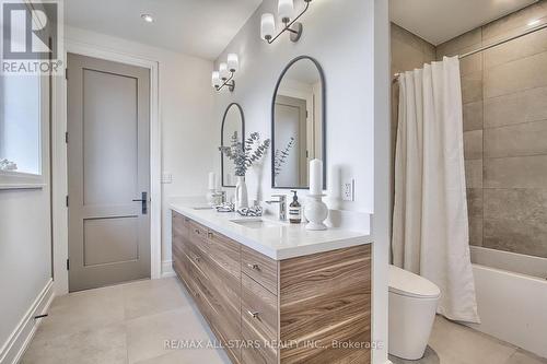 27088 Kennedy Road, Georgina, ON - Indoor Photo Showing Bathroom