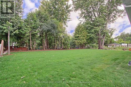 27088 Kennedy Road, Georgina, ON - Outdoor