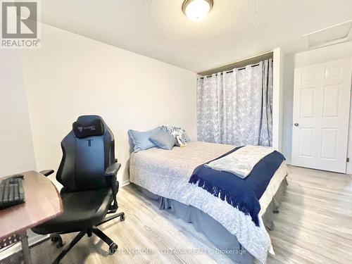 969 Avignon Court, Ottawa, ON - Indoor Photo Showing Bedroom