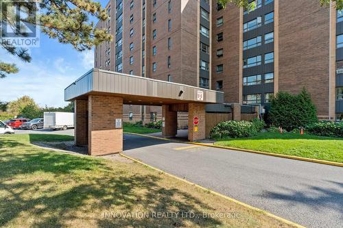 501 - 1356 Meadowlands Drive E, Ottawa, ON - Outdoor