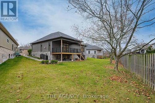 8838 Black Forest Crescent, Niagara Falls (219 - Forestview), ON - Outdoor With Deck Patio Veranda