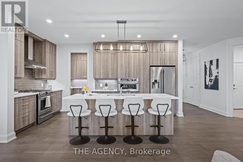 8838 Black Forest Crescent, Niagara Falls (219 - Forestview), ON - Indoor Photo Showing Kitchen With Upgraded Kitchen