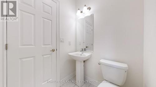 1356 Apollo Street, Oshawa, ON - Indoor Photo Showing Bathroom