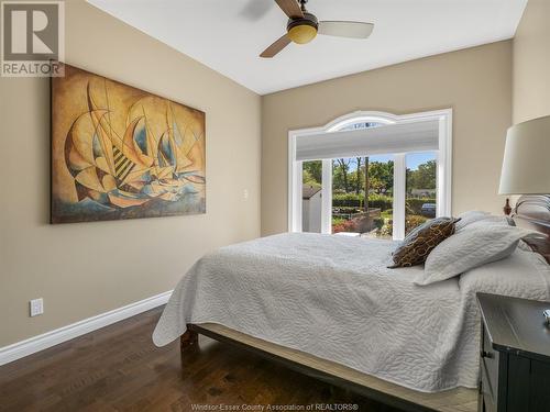 581 Ross Beach Road, Lakeshore, ON - Indoor Photo Showing Bedroom