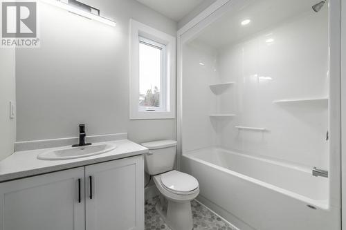 17 Maple Oak Path, Conception Bay South, NL - Indoor Photo Showing Bathroom