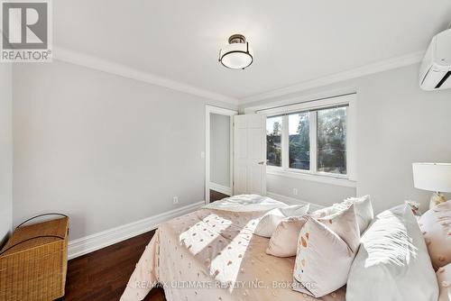 5 - 578 Spadina Avenue, Toronto, ON - Indoor Photo Showing Bedroom