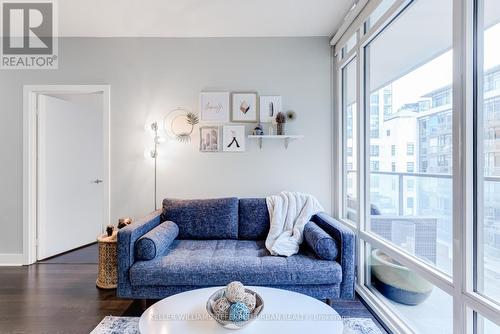 632 - 90 Stadium Road, Toronto, ON - Indoor Photo Showing Living Room