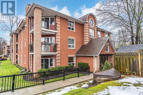 303 - 131 Clapperton Street, Barrie, ON - Outdoor With Balcony