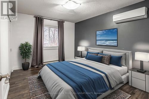 303 - 131 Clapperton Street, Barrie, ON - Indoor Photo Showing Bedroom