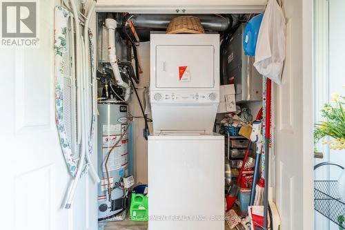 410 - 2085 Appleby Line, Burlington, ON - Indoor Photo Showing Laundry Room