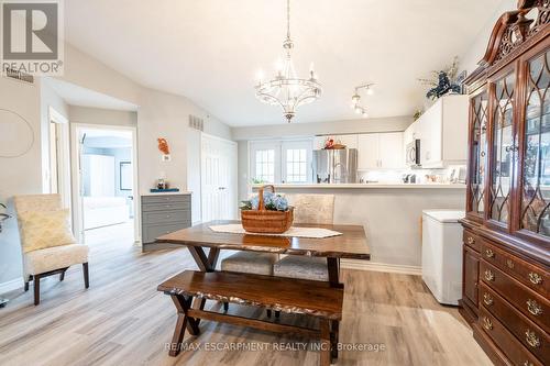 410 - 2085 Appleby Line, Burlington, ON - Indoor Photo Showing Dining Room