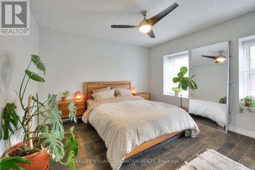 8 Cheltenham Mews, Kitchener, ON - Indoor Photo Showing Bedroom