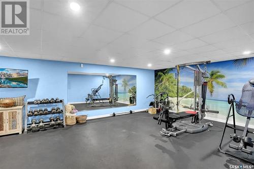 7535 Butler Bay, Regina, SK - Indoor Photo Showing Gym Room