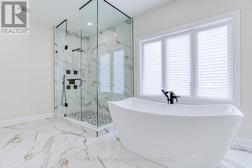 67 Creanona Boulevard, Hamilton, ON - Indoor Photo Showing Bathroom