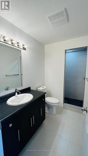 24 Lomond Lane, Kitchener, ON - Indoor Photo Showing Bathroom