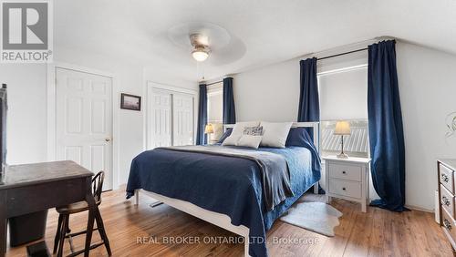 262 Oakland Road, Brant, ON - Indoor Photo Showing Bedroom