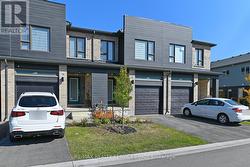 12 ROPER PLACE  Kitchener, ON N2R 1R2