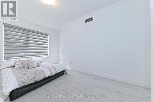 12 Roper Place, Kitchener, ON - Indoor Photo Showing Bedroom