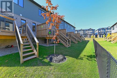 12 Roper Place, Kitchener, ON - Outdoor