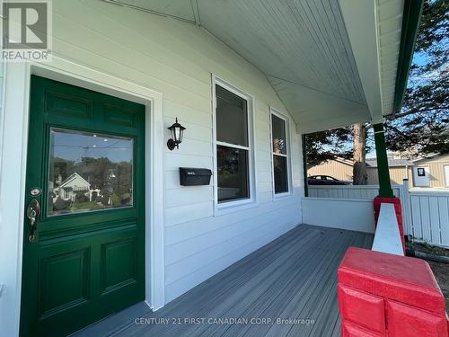 1025 York Street, London, ON - Outdoor With Deck Patio Veranda With Exterior